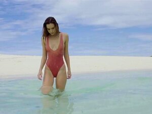 Alexis Ren Ass porno en volwassen videos in hoge kwaliteit op ...
