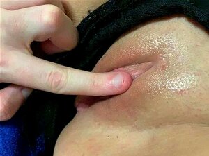 Analized clit rubbing ho