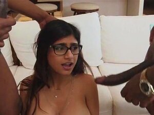 300px x 225px - Mia Khalifa Blowjob porn & sex videos in high quality at RunPorn.com