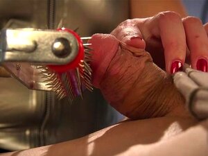 Dude Digs Femdom Anal porn & sex videos in high quality at RunPorn.com