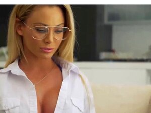 Deutsche MILF mit Brille nimmt Ficken Stampfen Deutsche MILF mit Brille nimmt Ficken Stampfen